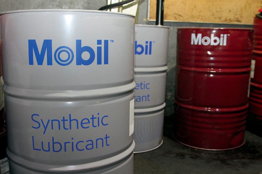 По рекомендации ExxonMobil перевозчик использует в газовых Yutong ZK6118 синтетическое масло Mobil Delvac 1 LE 5W-30
